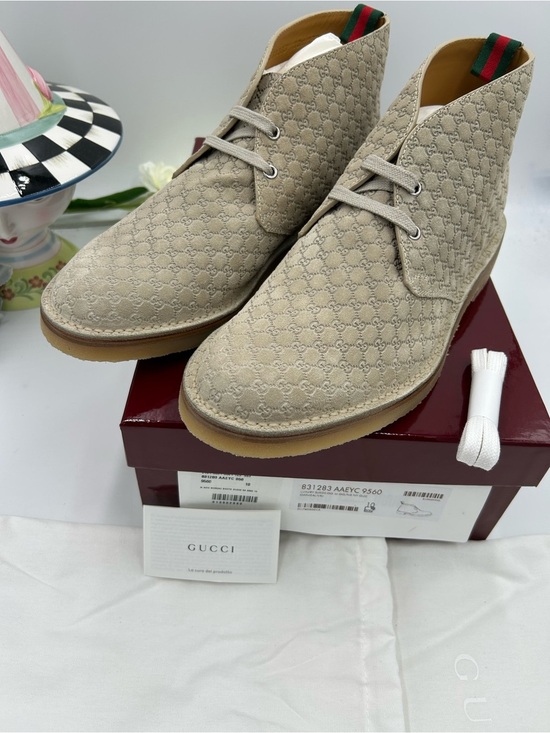 Men\'s Gucci, GG embossed desert boots size 10 made in Italy main image 5